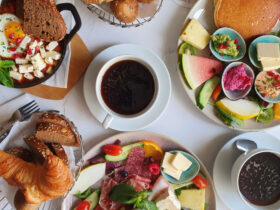 One day breakfast in the hall